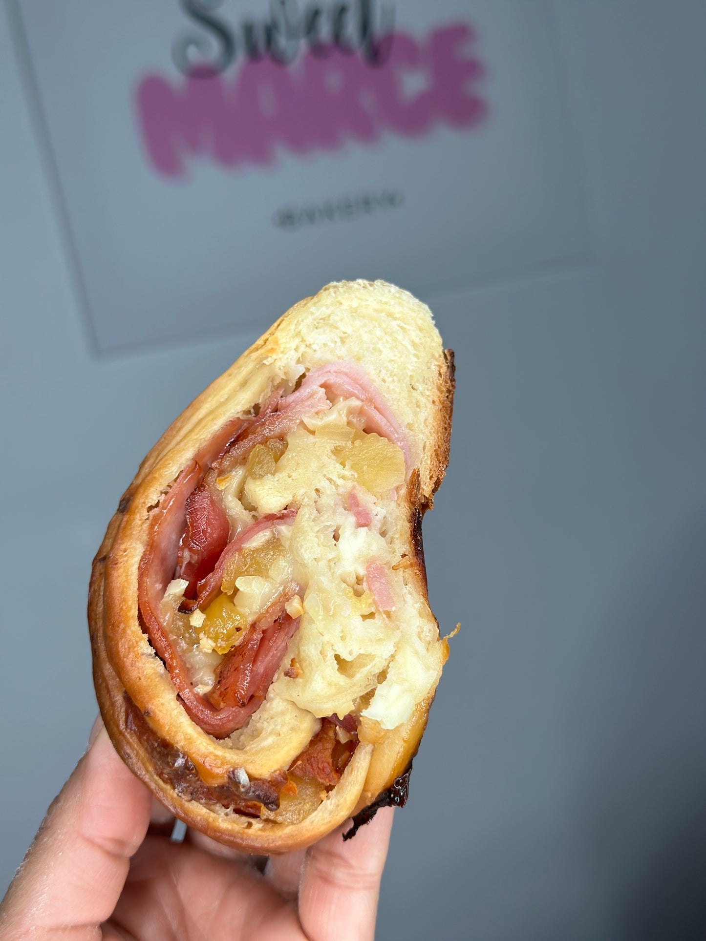 Corona Hawaiana Premium